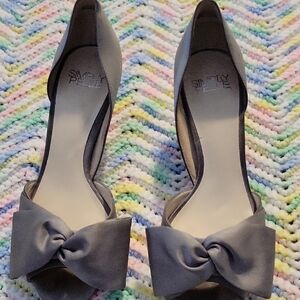 Simply Pelle Gray Women's Shoes with Bow Size 7
